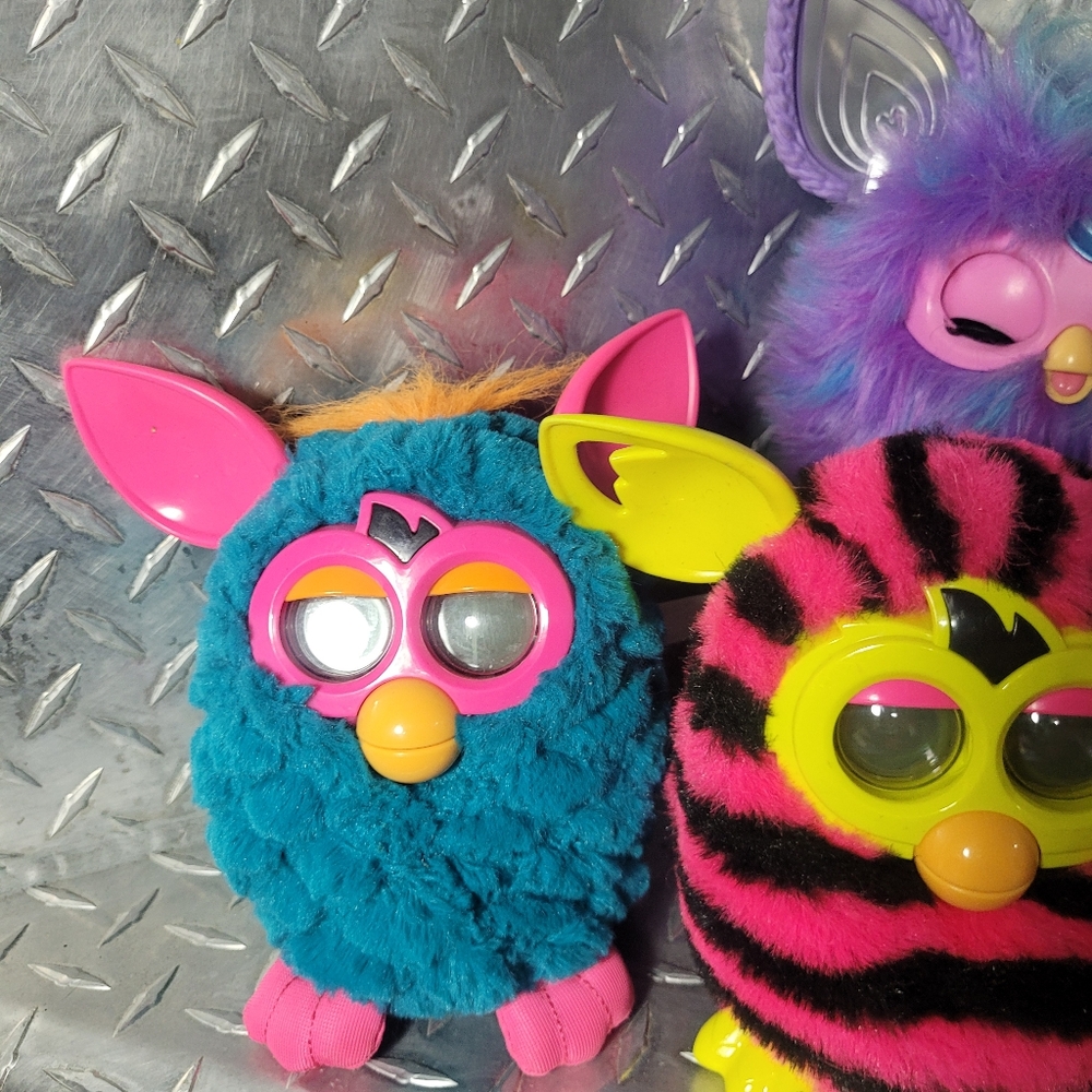 Furby Toy Collection - Picture 5 of 8